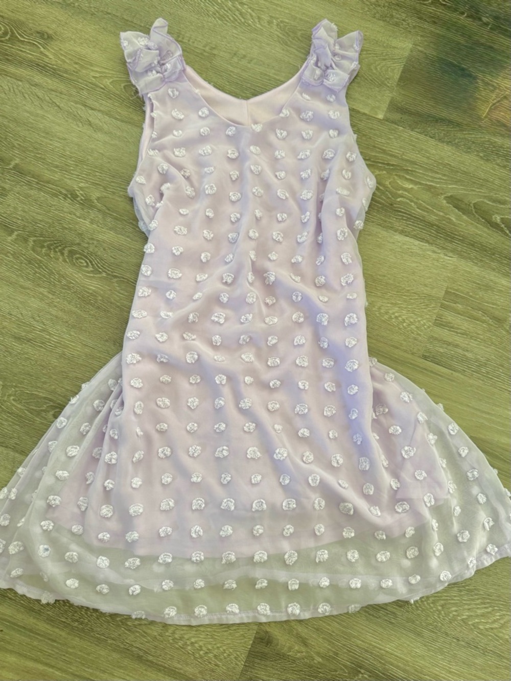 Lilac Sleeveless Floral Appliqué Dress